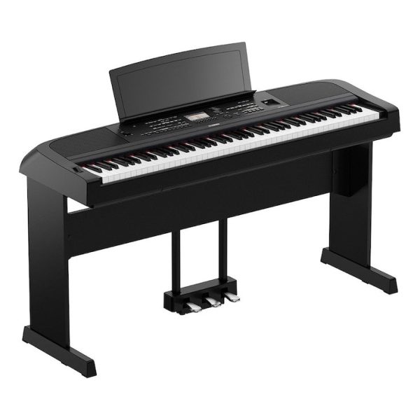 Yamaha DGX 670