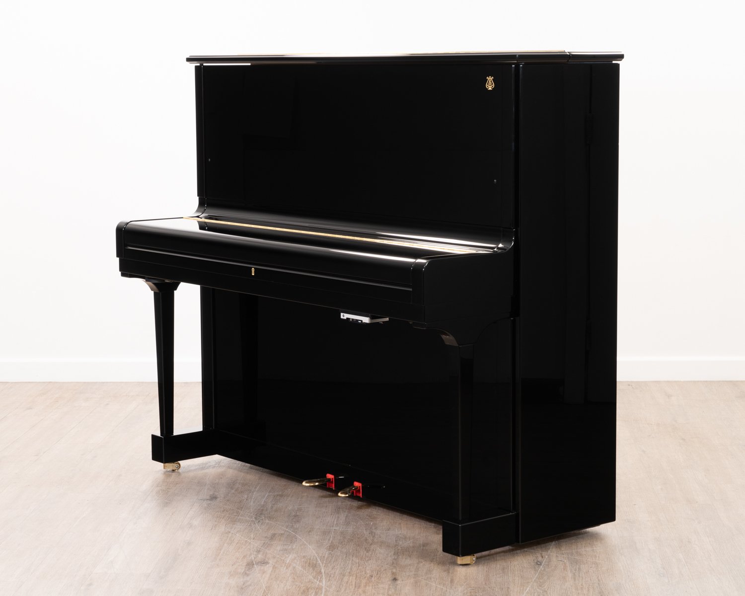 Steinway & Sons Model K Silent Upright Piano in black